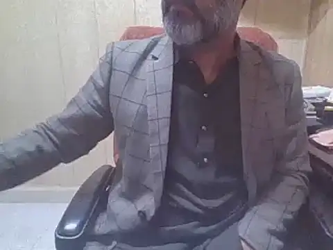 Snapshot of hairymaster95 chatting on 17, 2, 2026 hairymaster95 online show from 17, 2, 2026