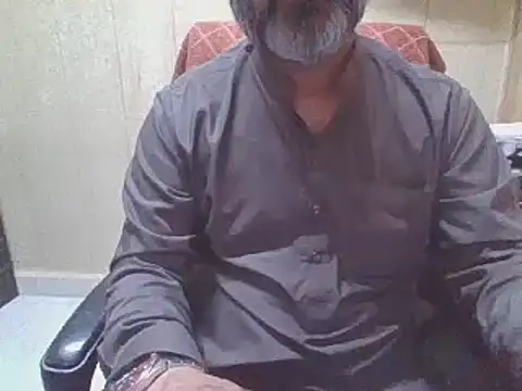 Snapshot of hairymaster95 chatting on 4, 3, 2026 hairymaster95 online show from 4, 3, 2026