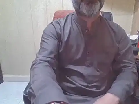 Snapshot of hairymaster95 chatting on 27, 3, 2026 hairymaster95 online show from 27, 3, 2026