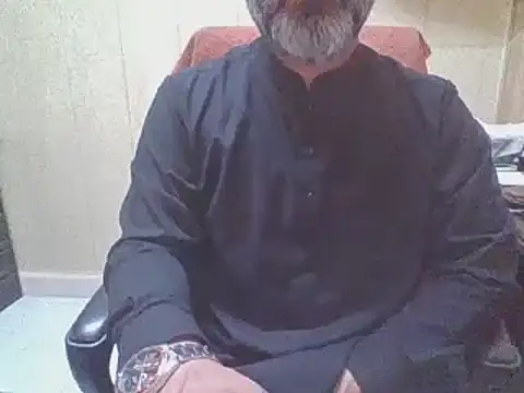 Snapshot of hairymaster95 chatting on 28, 3, 2026 hairymaster95 online show from 28, 3, 2026