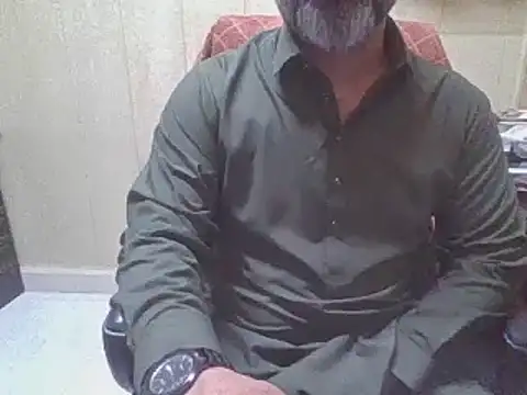 Snapshot of hairymaster95 chatting on 1, 4, 2026 hairymaster95 online show from 1, 4, 2026