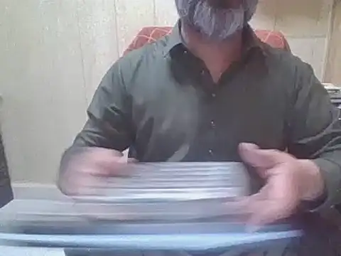 Snapshot of hairymaster95 chatting on 2, 4, 2026 hairymaster95 online show from 2, 4, 2026