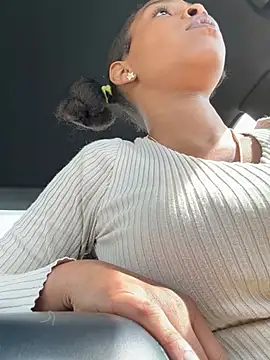 Snapshot of Cum2Charm chatting on 16, 2, 2025 Cum2Charm online show from 16, 2, 2025