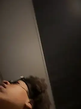 Snapshot of Cum2Charm chatting on 11, 3, 2025 Cum2Charm online show from 11, 3, 2025