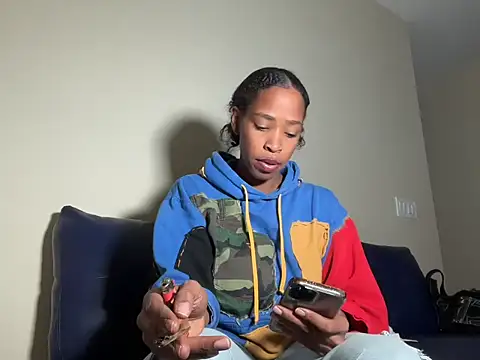 Snapshot of Cum2Charm chatting on 10, 10, 2025 Cum2Charm online show from 10, 10, 2025