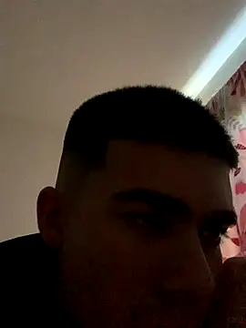 Yordy xx online show from 21, 9, 2025