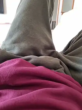 Snapshot of YourPersonall chatting on 11, 10, 2025 YourPersonall online show from 11, 10, 2025