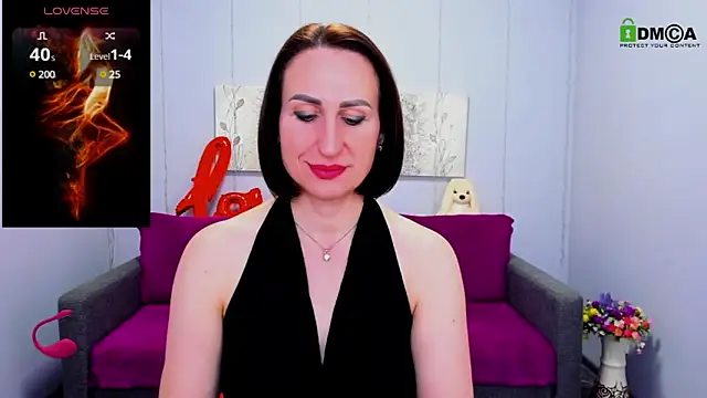 Nia Smithh online show from 12, 3, 2025