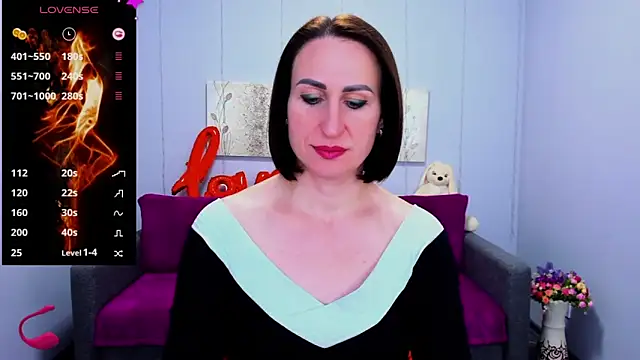 Nia Smithh online show from 22, 3, 2025