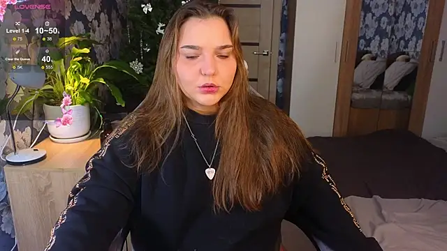  momiji  online show from 18, 1, 2026