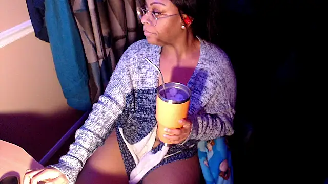 LEXIJAYNEX online show from 17, 2, 2025