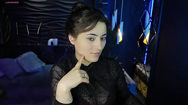 KylieMellow online show from 15, 3, 2025