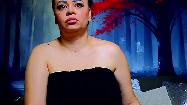 Snapshot of ElizabethEven chatting on 8, 2, 2026 ElizabethEven online show from 8, 2, 2026