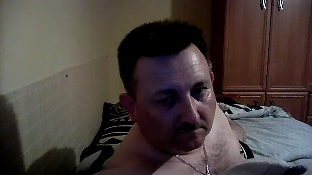 Snapshot of Novy73 chatting on 20, 9, 2025 Novy73 online show from 20, 9, 2025