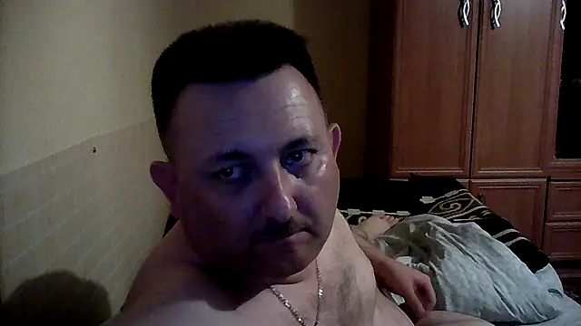 Snapshot of Novy73 chatting on 26, 9, 2025 Novy73 online show from 26, 9, 2025
