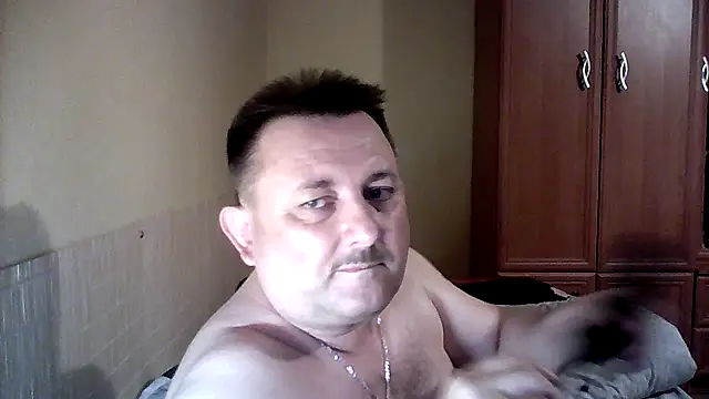 Snapshot of Novy73 chatting on 1, 10, 2025 Novy73 online show from 1, 10, 2025
