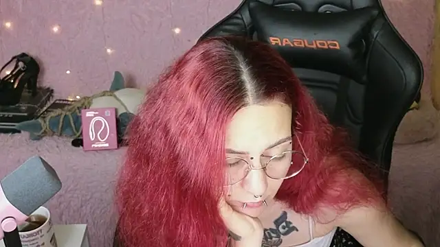 Ginger Stay online show from 15, 9, 2025