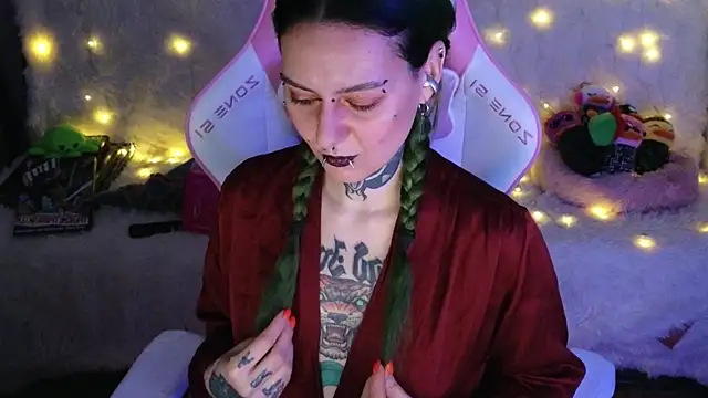 Ginger Stay online show from 15, 4, 2026