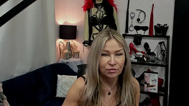 crystaLUX online show from 17, 3, 2025