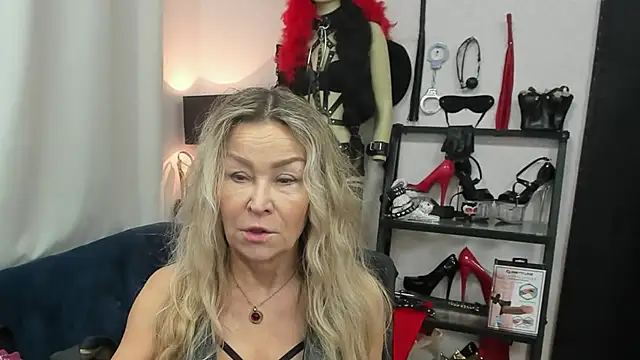 crystaLUX online show from 19, 12, 2025