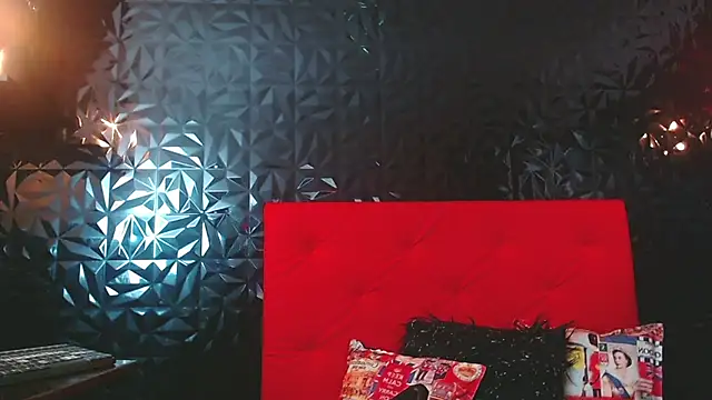 PINK  LOLA1 online show from 14, 3, 2025