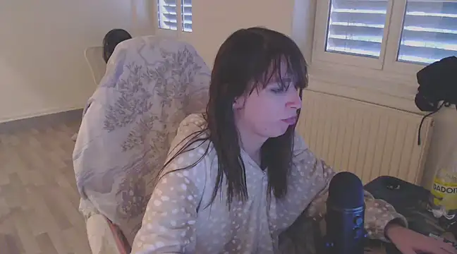 missthon0 online show from 13, 12, 2024