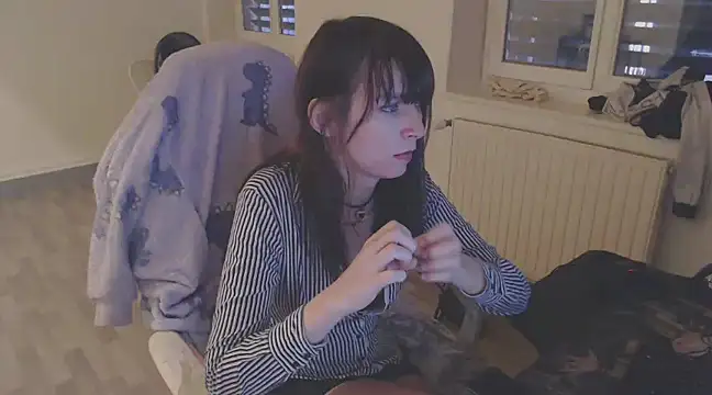 missthon0 online show from 18, 12, 2024