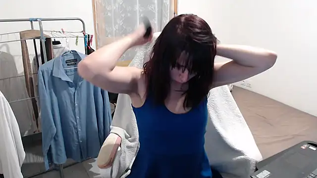 missthon0 online show from 4, 11, 2025