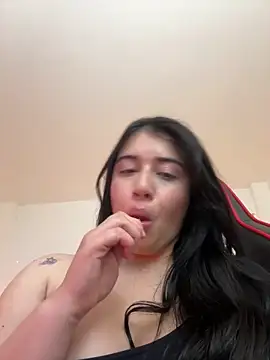 Snapshot of KallyMyller1 chatting on 23, 1, 2025 KallyMyller1 online show from 23, 1, 2025