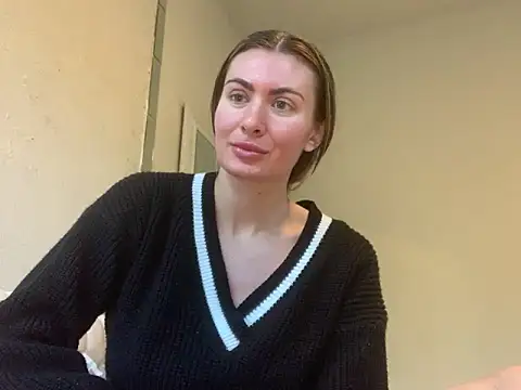 Alyssa rhoades online show from 10, 11, 2025