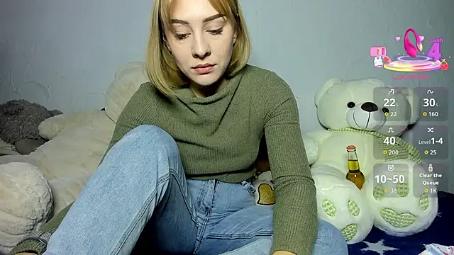 Snapshot of KindKristy chatting on 12, 10, 2025 KindKristy online show from 12, 10, 2025