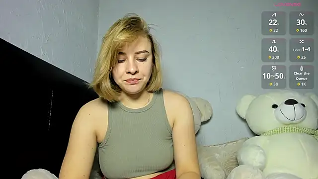 Snapshot of KindKristy chatting on 21, 10, 2025 KindKristy online show from 21, 10, 2025