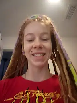 Snapshot of LucidLucy chatting on 25, 11, 2025 LucidLucy online show from 25, 11, 2025