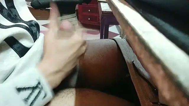 growing20yo online show from 2, 2, 2025