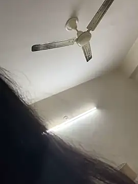 DarlingJenny22 online show from 4, 2, 2026