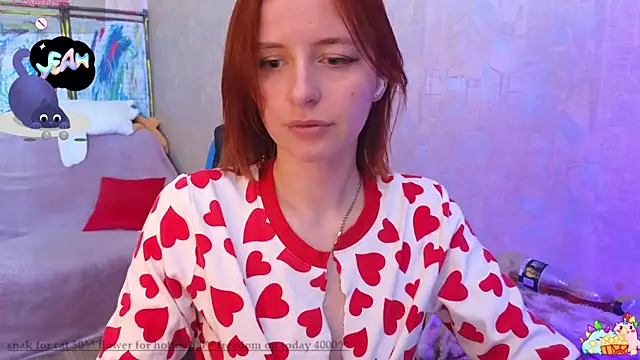 Snapshot of DanaMartina chatting on 12, 2, 2025 DanaMartina online show from 12, 2, 2025