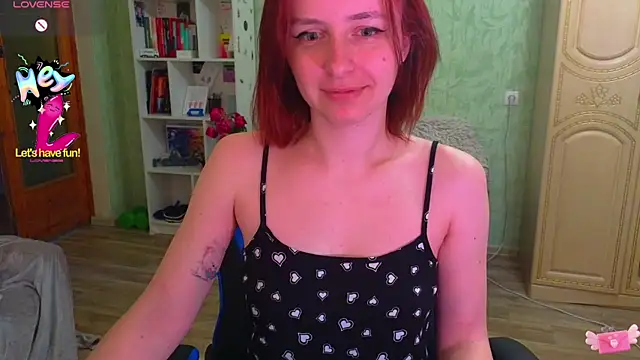 Snapshot of DanaMartina chatting on 12, 3, 2025 DanaMartina online show from 12, 3, 2025