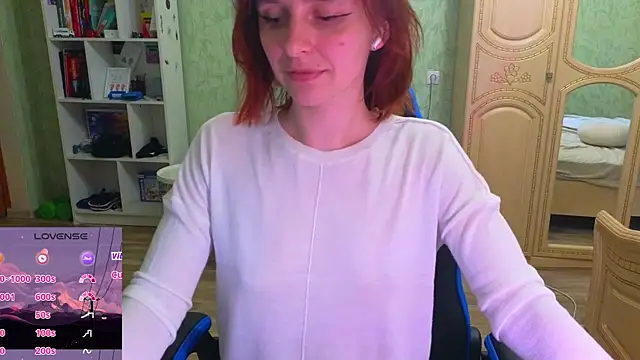 Snapshot of DanaMartina chatting on 17, 3, 2025 DanaMartina online show from 17, 3, 2025