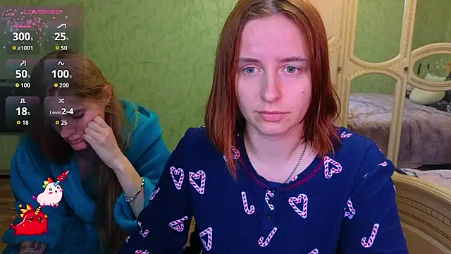 Snapshot of DanaMartina chatting on 7, 10, 2025 DanaMartina online show from 7, 10, 2025