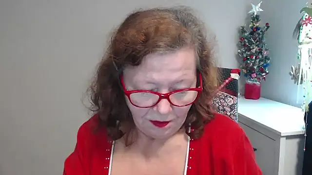 Snapshot of Adelewildx chatting on 9, 12, 2024 Adelewildx online show from 9, 12, 2024