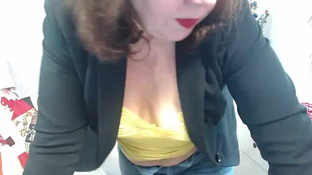 Snapshot of Adelewildx chatting on 7, 1, 2025 Adelewildx online show from 7, 1, 2025