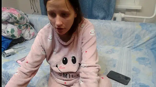 Snapshot of alisacucumber chatting on 18, 1, 2025 alisacucumber online show from 18, 1, 2025