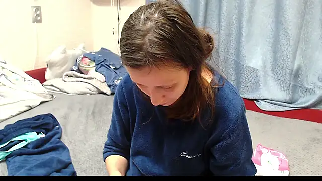 Snapshot of alisacucumber chatting on 20, 9, 2025 alisacucumber online show from 20, 9, 2025