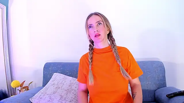 BellaMarieX online show from 12, 12, 2024