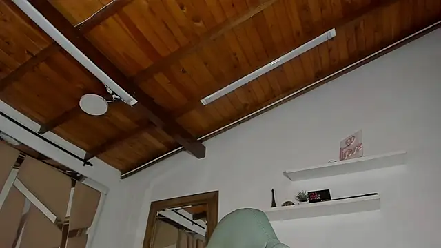 Snapshot of mister_miike chatting on 22, 2, 2025 mister miike online show from 22, 2, 2025