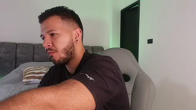 Snapshot of mister_miike chatting on 7, 11, 2025 mister miike online show from 7, 11, 2025