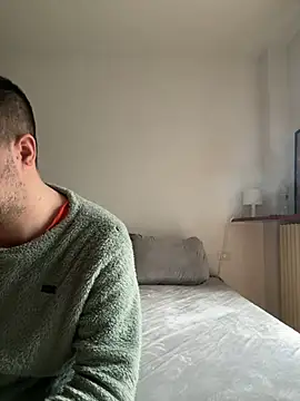 couplepenetration online show from 24, 1, 2025