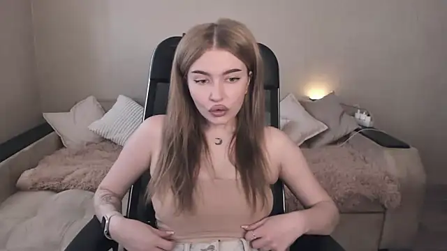 ViolettaLopez online show from 9, 3, 2025