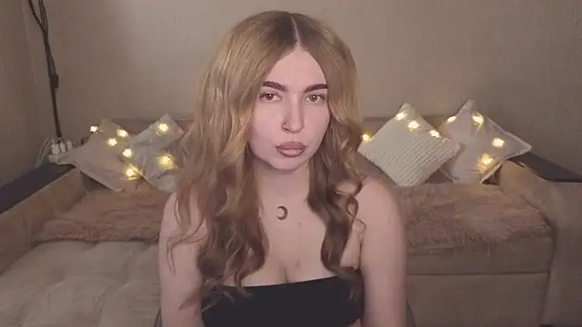 ViolettaLopez online show from 21, 10, 2025