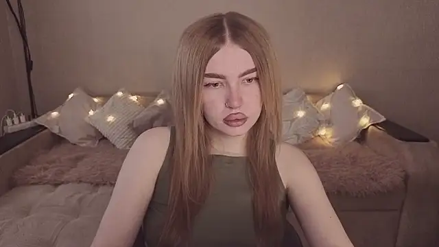 ViolettaLopez online show from 2, 4, 2026